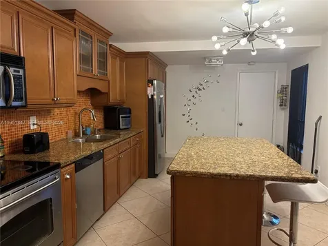 20537 NE 6th Court Miami FL 33179