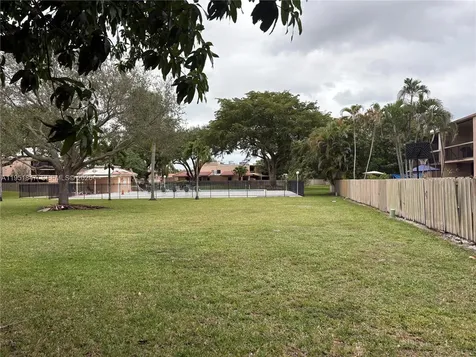 20537 NE 6th Court Miami FL 33179
