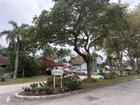 20537 NE 6th Court Miami FL 33179