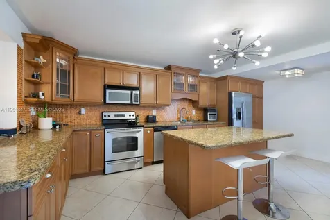 20537 NE 6th Court Miami FL 33179