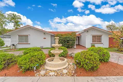 1232 SW 132nd Court Miami FL 33184