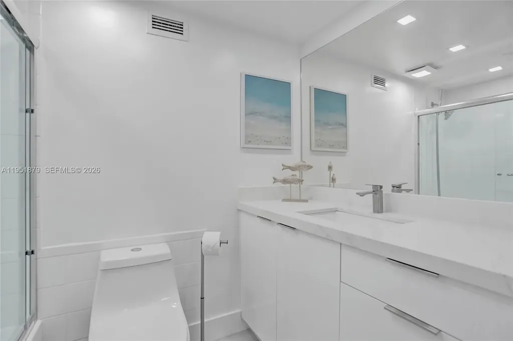 2501 S Ocean Drive Hollywood FL 33019