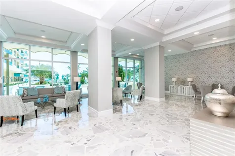 2501 S Ocean Drive Hollywood FL 33019