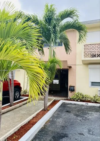 North Miami FL 33181