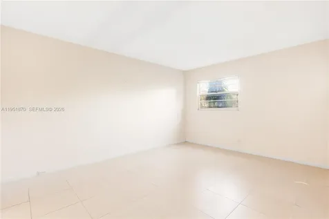 650 SW 124th Terrace Pembroke Pines FL 33027