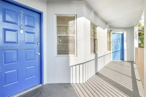 650 SW 124th Terrace Pembroke Pines FL 33027