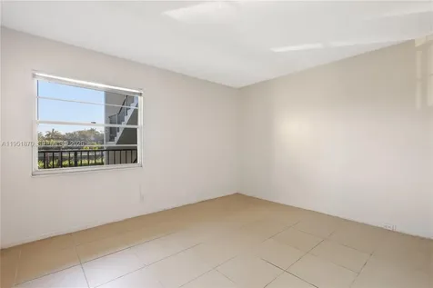 650 SW 124th Terrace Pembroke Pines FL 33027