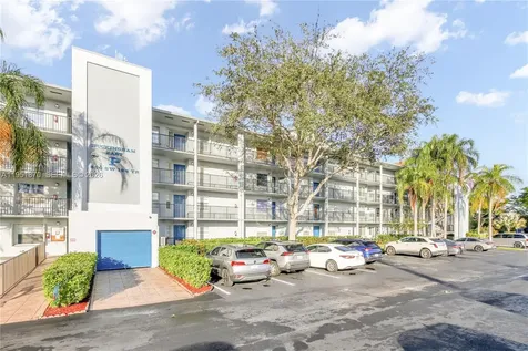 650 SW 124th Terrace Pembroke Pines FL 33027