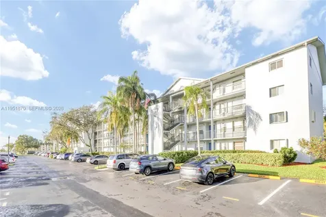 650 SW 124th Terrace Pembroke Pines FL 33027
