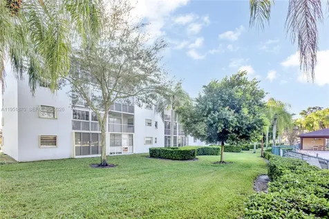 650 SW 124th Terrace Pembroke Pines FL 33027