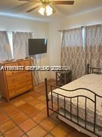 1761 NW 73rd Avenue Plantation FL 33313