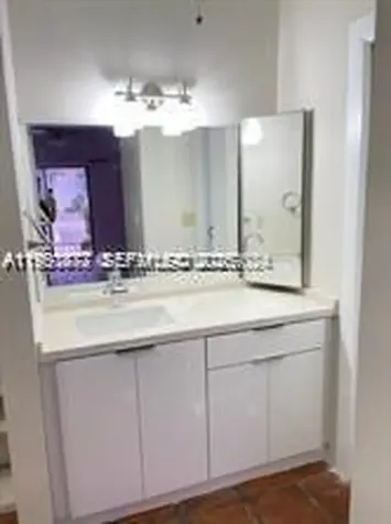 1761 NW 73rd Avenue Plantation FL 33313