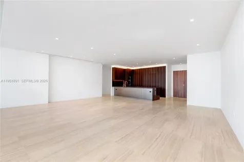 5 Grove Isle Drive Miami FL 33133