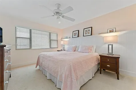 40 NE Plantation Road Hutchinson Island FL 34996
