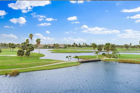 40 NE Plantation Road Hutchinson Island FL 34996