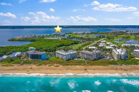 40 NE Plantation Road Hutchinson Island FL 34996