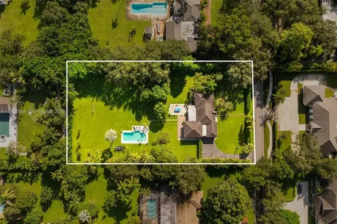 07325 SW 102nd Street Pinecrest FL 33156