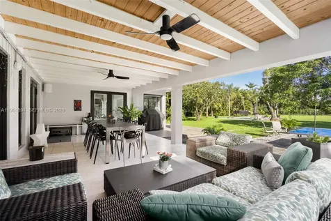 07325 SW 102nd Street Pinecrest FL 33156