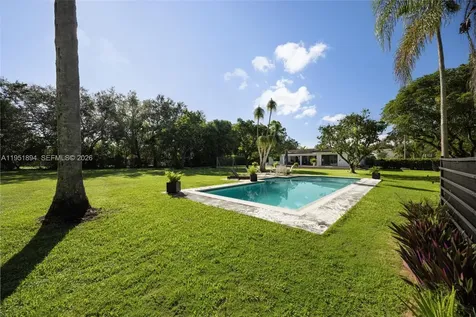 07325 SW 102nd Street Pinecrest FL 33156