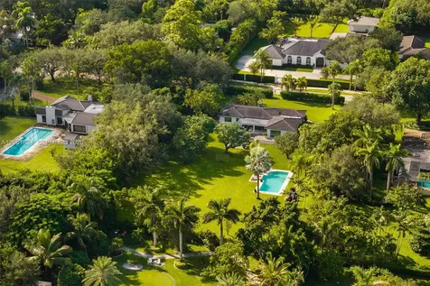 07325 SW 102nd Street Pinecrest FL 33156