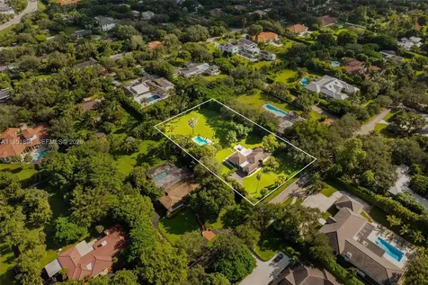 07325 SW 102nd Street Pinecrest FL 33156