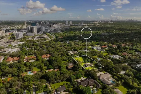 07325 SW 102nd Street Pinecrest FL 33156