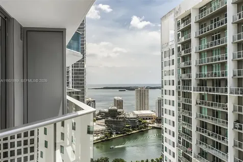 77 SE 5th Street Miami FL 33131