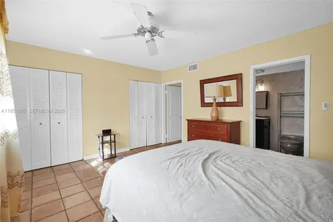 314 SE 10th Street Dania Beach FL 33004