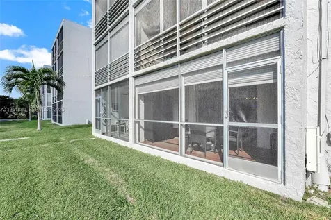 314 SE 10th Street Dania Beach FL 33004
