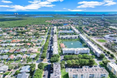 314 SE 10th Street Dania Beach FL 33004