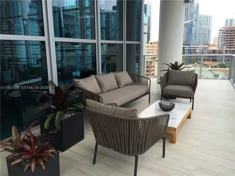 1100 S Miami Avenue Miami FL 33130