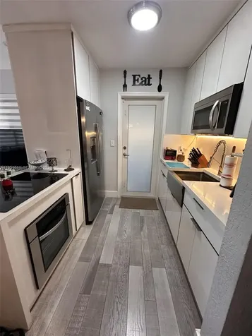 4485 SW 7th Street Miami FL 33134