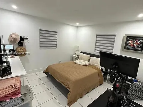 4485 SW 7th Street Miami FL 33134