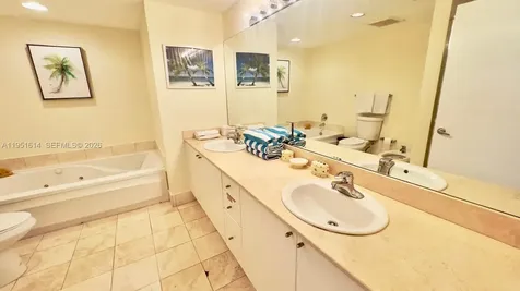 17375 Collins Avenue Sunny Isles Beach FL 33160