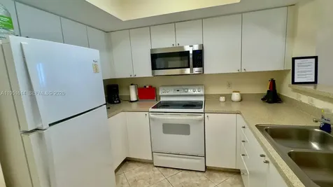 17375 Collins Avenue Sunny Isles Beach FL 33160