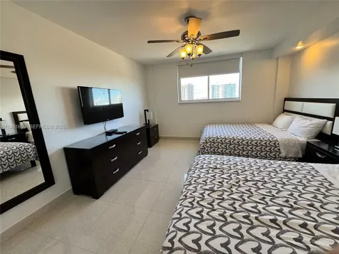 19370 Collins Avenue Sunny Isles Beach FL 33160