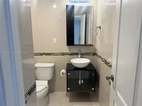19370 Collins Avenue Sunny Isles Beach FL 33160