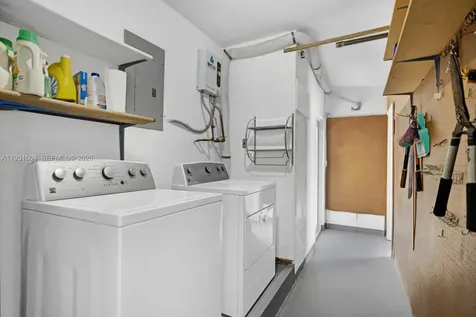 2045 SW 125th Court Miami FL 33175