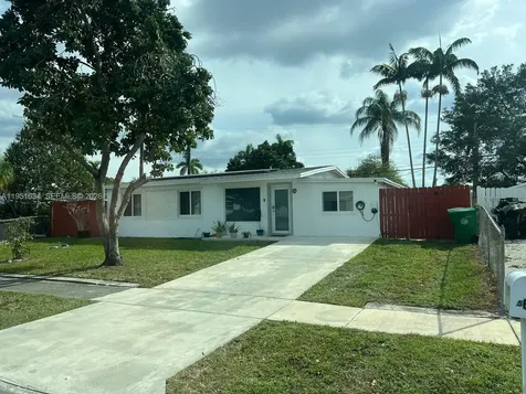 5620 SW 38th Street Davie FL 33314