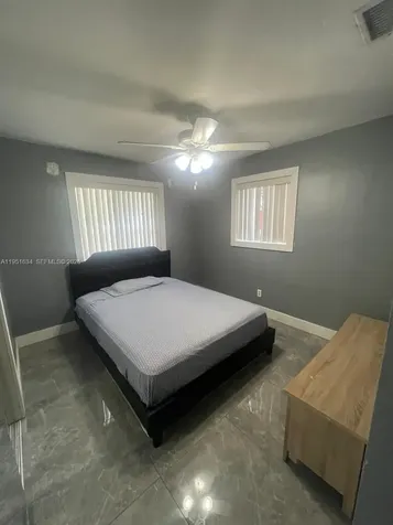 5620 SW 38th Street Davie FL 33314