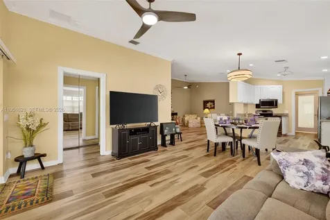 10653 SW Hartwick Drive Port St. Lucie FL 34987