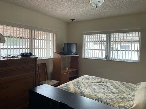 5300 Washington Street Hollywood FL 33021