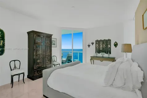 2711 S Ocean Drive Hollywood FL 33019