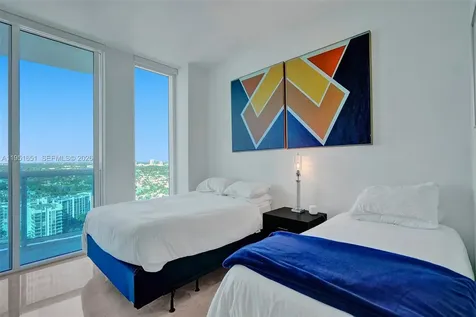 2711 S Ocean Drive Hollywood FL 33019