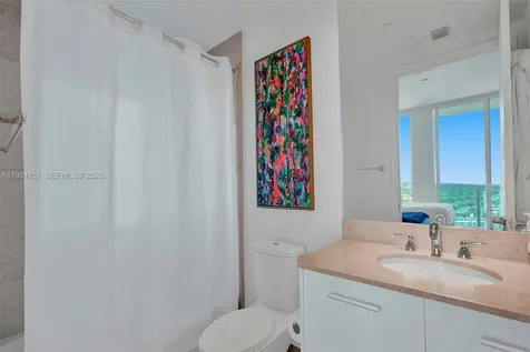 2711 S Ocean Drive Hollywood FL 33019