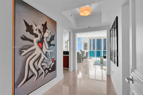2711 S Ocean Drive Hollywood FL 33019