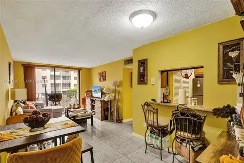 8145 NW 7th Street Miami FL 33126