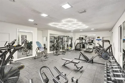 8145 NW 7th Street Miami FL 33126