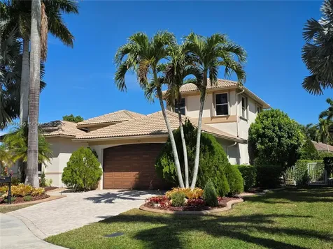 1905 Harbor View Circle Weston FL 33327