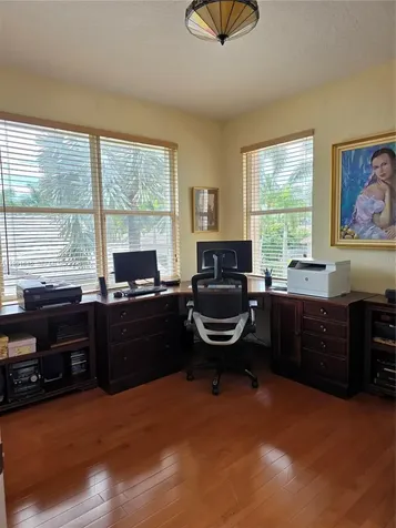 1905 Harbor View Circle Weston FL 33327